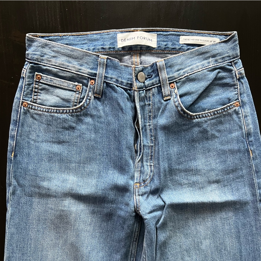 Denim Forum “Bo midrise slouchy” Classic Blue Jeans